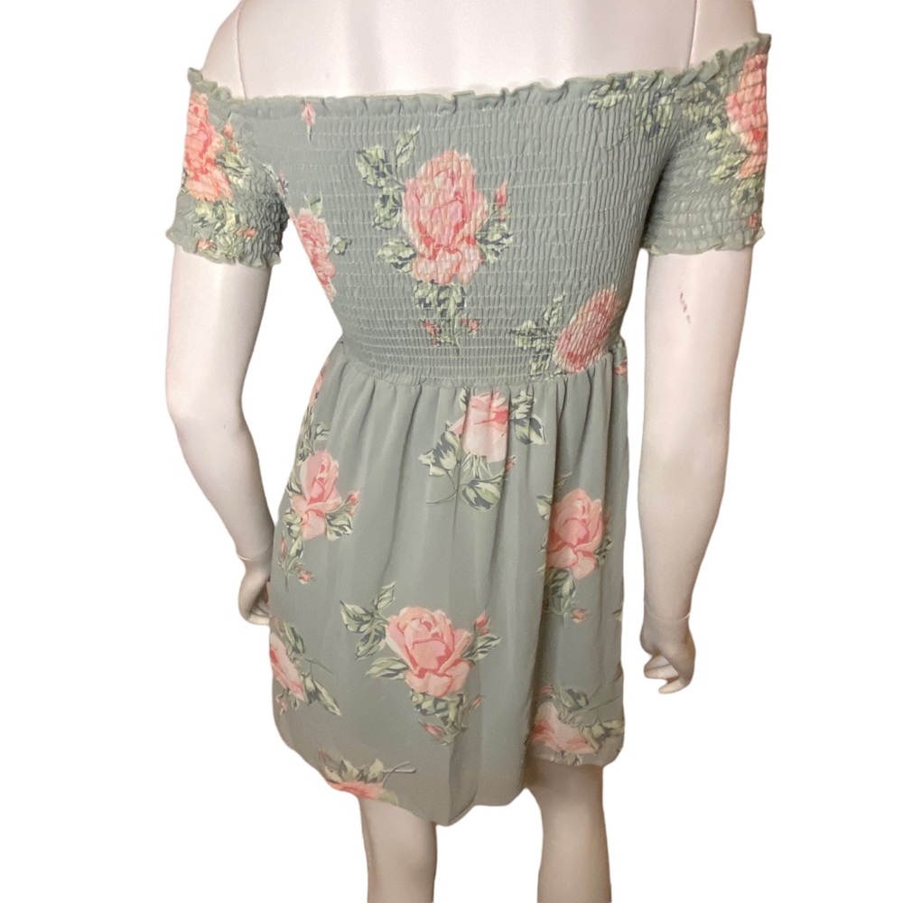 Show Me Your Mumu Women’s Medium Dolly Smocked Floral Dress in Sweetheart Sage - Picture 9 of 12